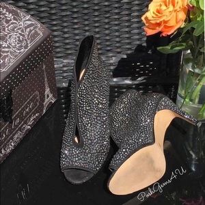 PRELOVED Star⭐️ studded INC International Concepts